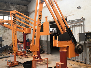 Apakah faedah menggunakan lengan robot yang dibantu kuasa?