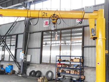 Crane cantilever mudah untuk digunakan dan dikekalkan